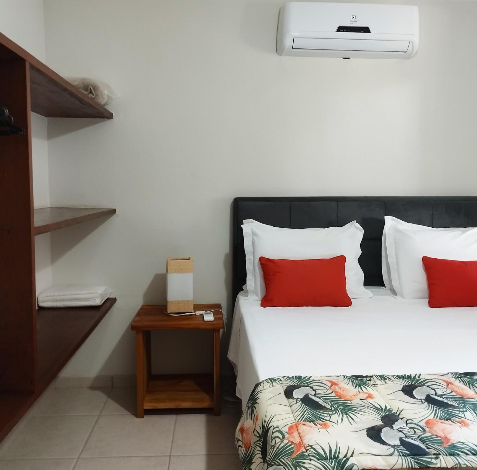 Residencial Maria Pitanga Apartment Porto Seguro Exterior photo